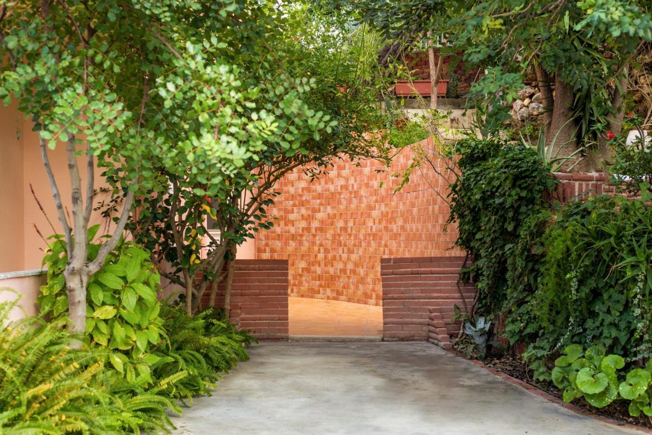 Aphrodite Studios & Apartment Bali  Zewnętrze zdjęcie